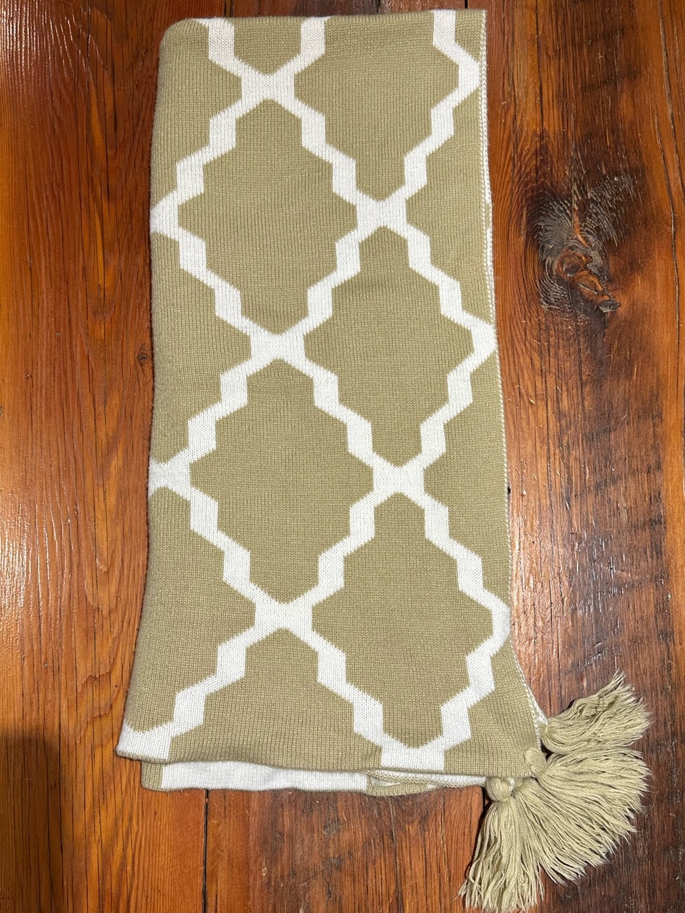 Pottery Barn Geometric Throw Blanket, Tan & White